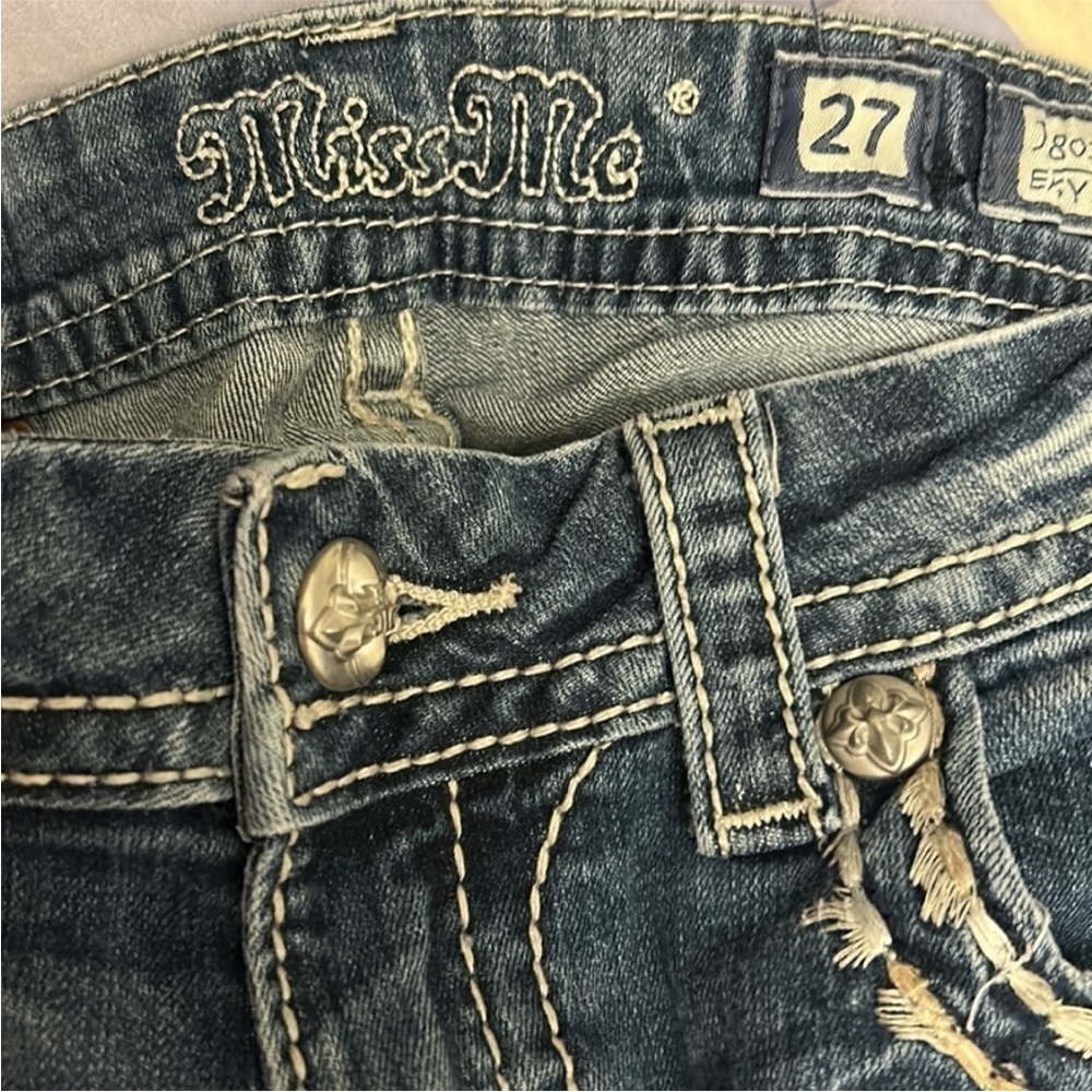 Miss Me embellished big stitch easy boot jeans size 27 - Picture 3 of 5